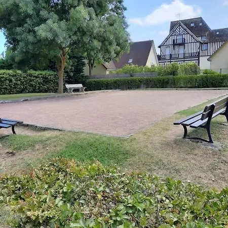 Cabourg, Acces Direct Plage, Thalasso Apartment